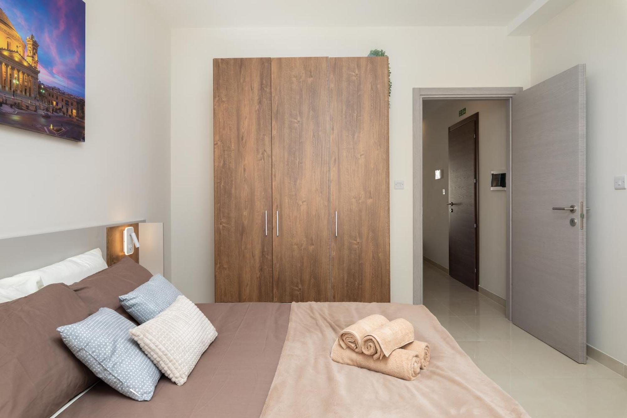 Edka Suites - Modern Sunlit 2Bd Apartments With Balconies - Close To Sliema Promenade, St Julian'S & St Georges Bay Gzira 外观 照片